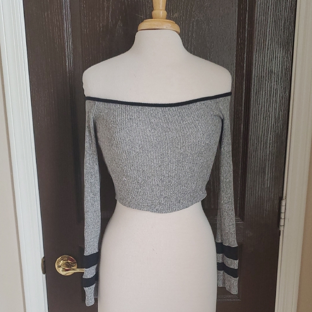 Fashion Nova Stylish Gray Off-Shoulder Sweater